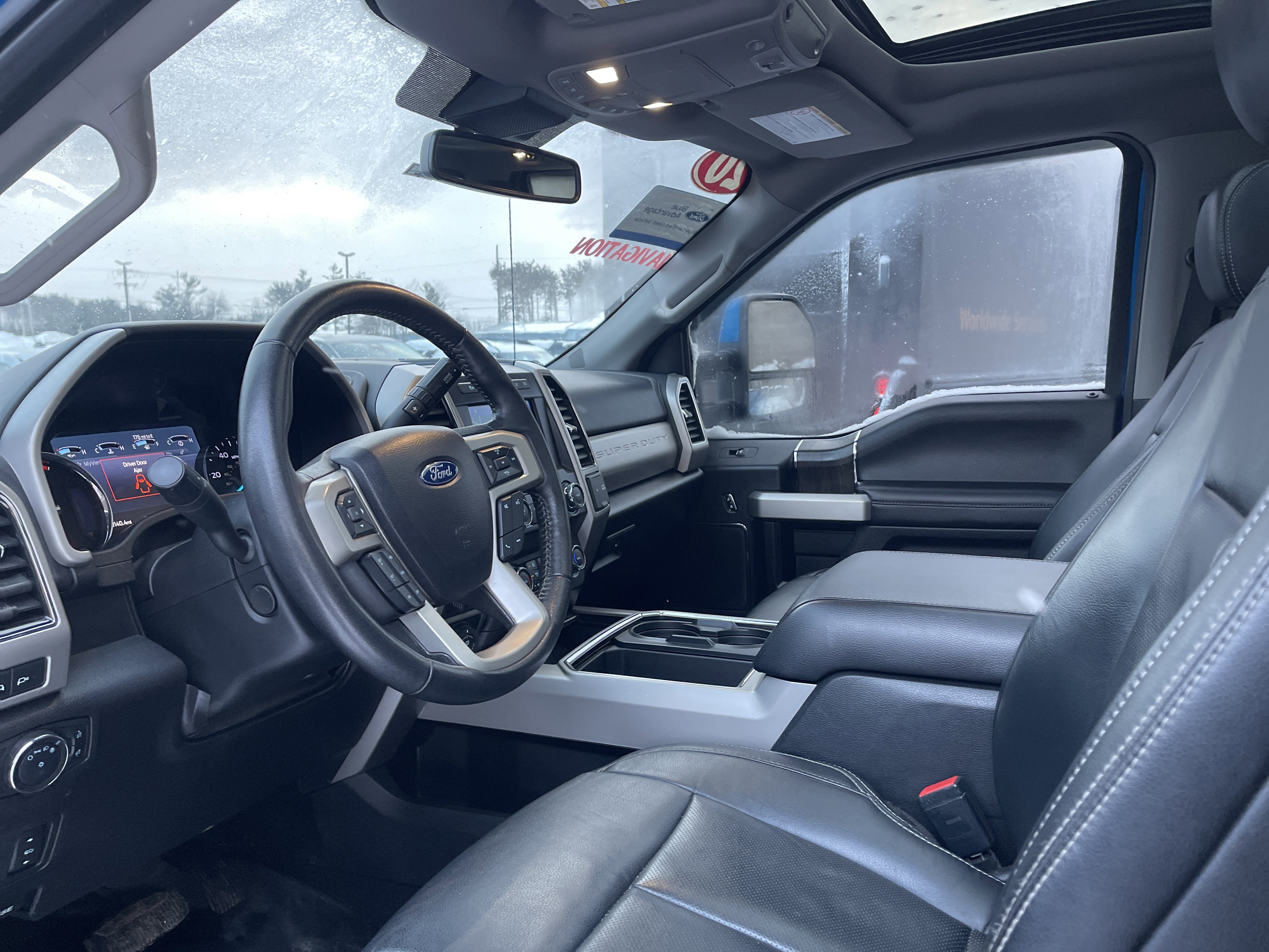 Certified 2020 Ford F350 Lariat w/ Tremor Off-Road Package image 12