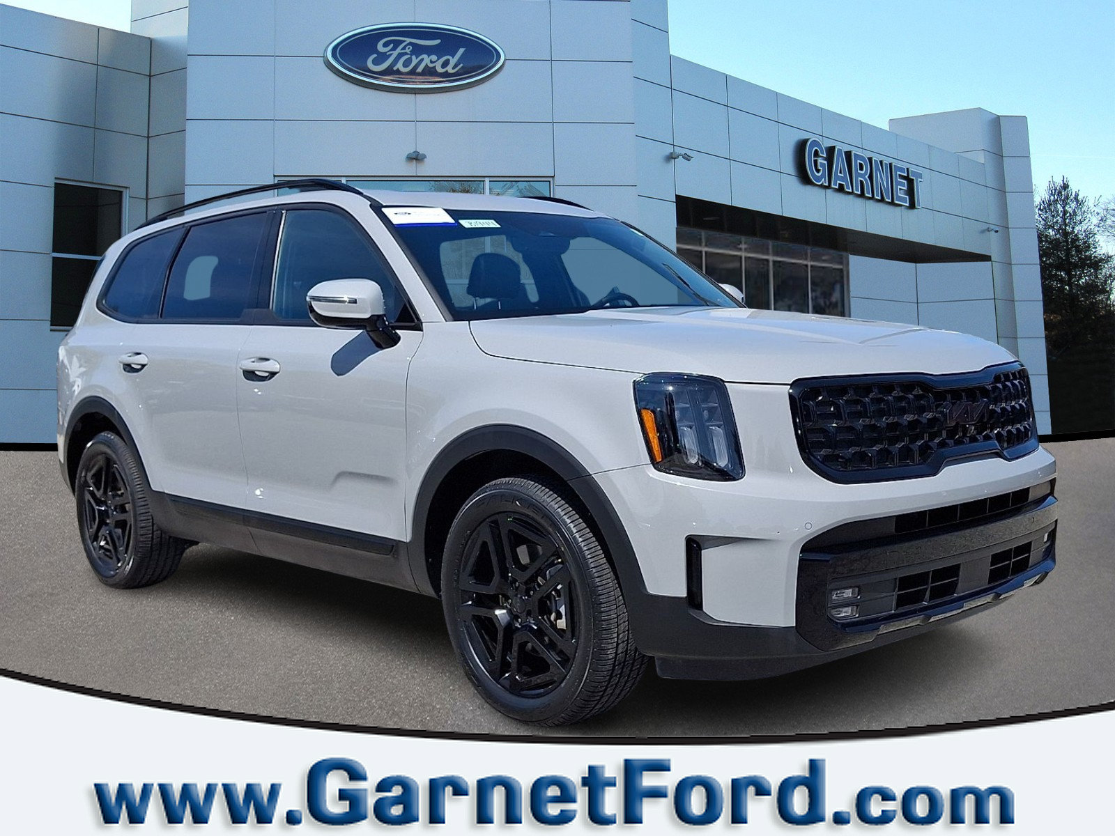 Used 2025 Kia Telluride SX X-Line AWD/4WD image 1