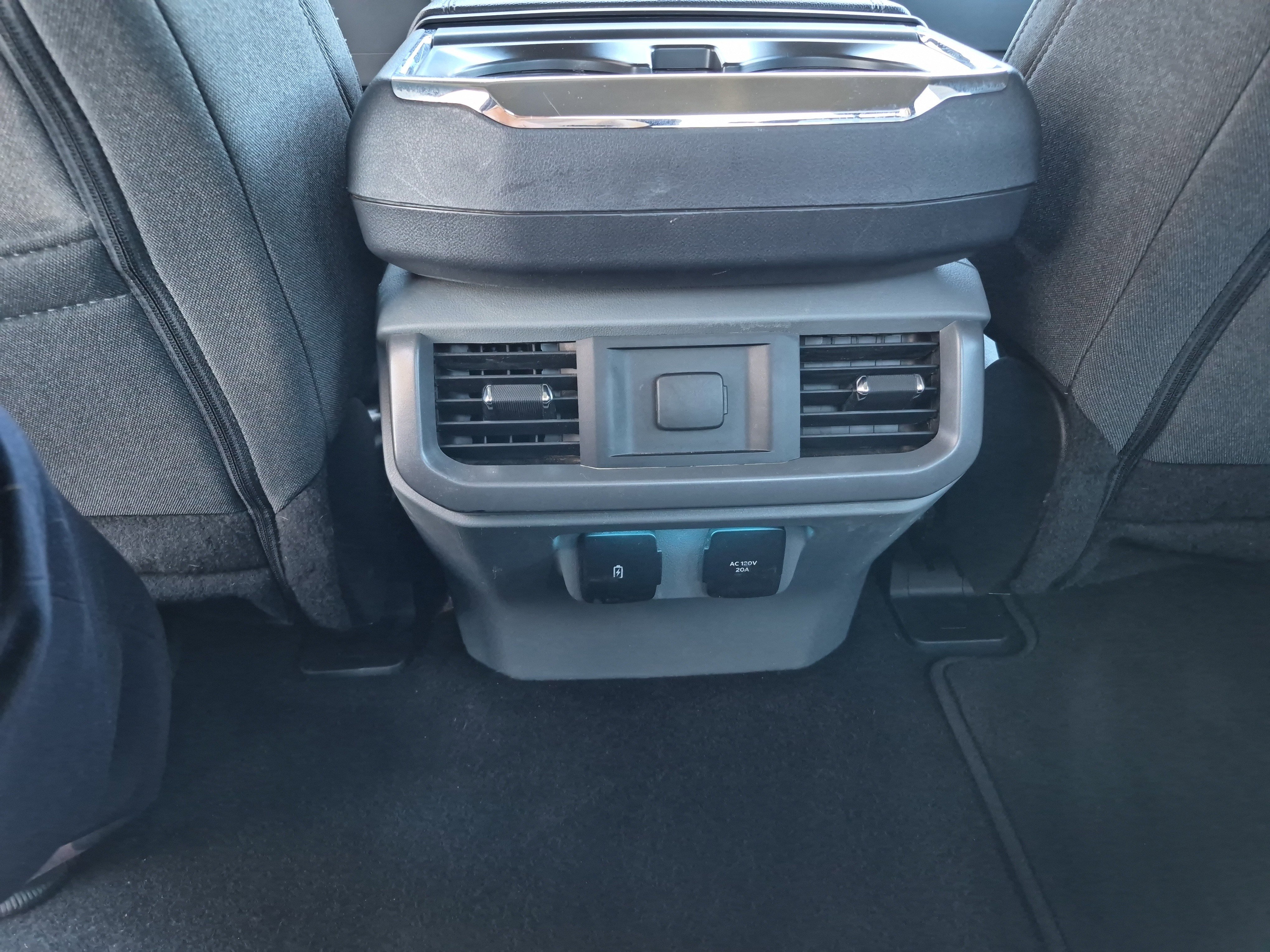 Certified 2024 Ford F150 XLT w/ Mobile Office Package image 20