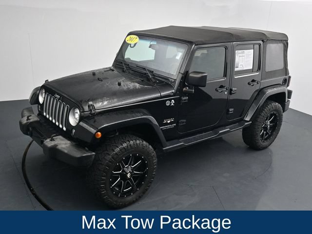 Used 2017 Jeep Wrangler Unlimited Sahara w/ Max Tow Package AWD/4WD image 21