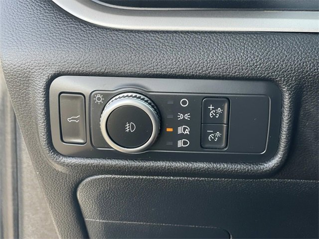 Certified 2022 Ford Explorer XLT w/ Equipment Group 202A image 20