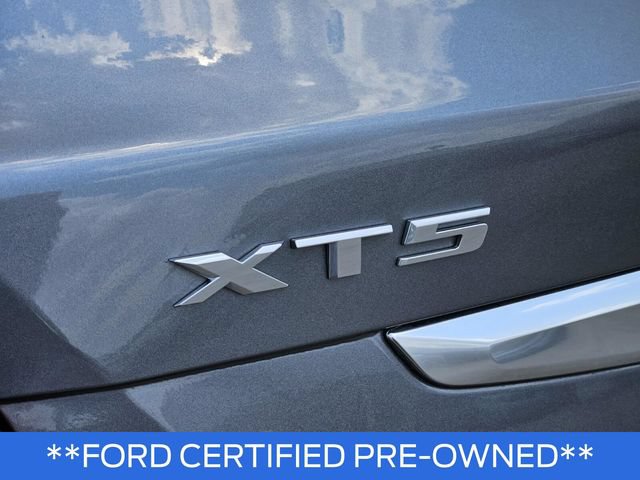 Used 2021 Cadillac XT5 Premium Luxury FWD image 8