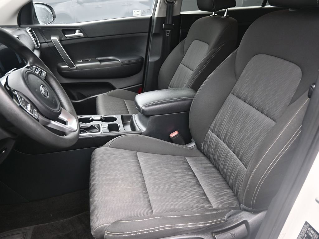 Used 2020 Kia Sportage LX FWD image 19