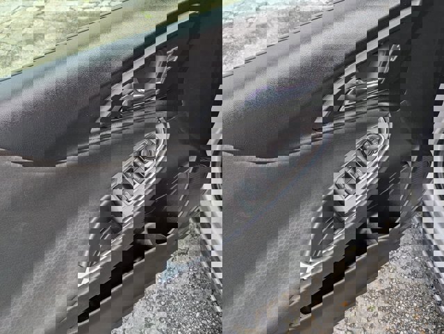 Used 2019 Chevrolet Malibu LT w/ Driver Confidence Package II image 14