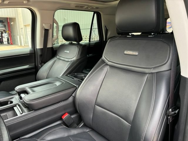 Certified 2025 Ford Expedition Max Platinum AWD/4WD image 8