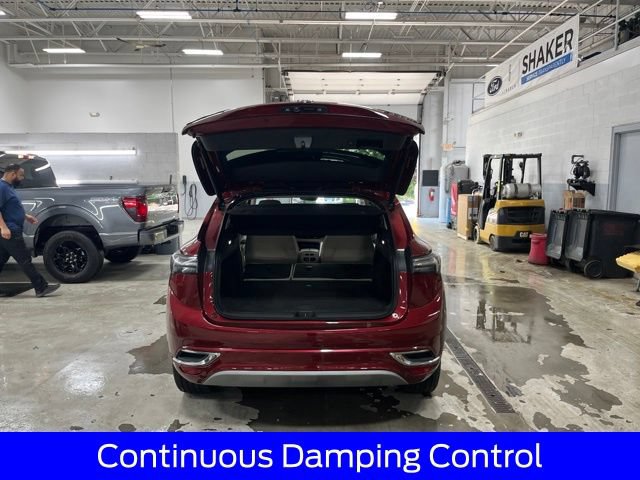 Used 2022 Buick Envision Avenir w/ Technology Package II AWD/4WD image 24