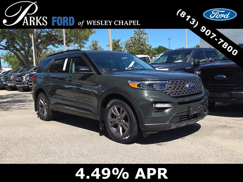 Certified 2022 Ford Explorer XLT w/ Equipment Group 202A AWD/4WD image 1