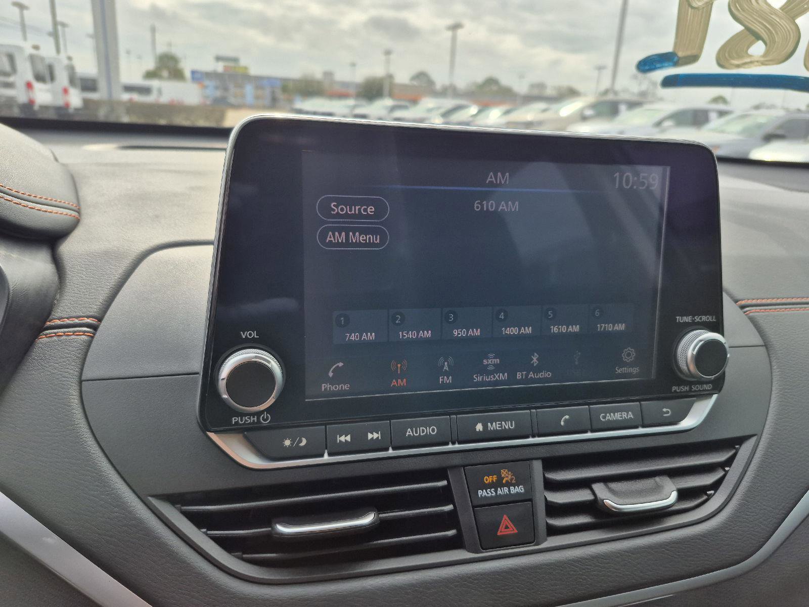 Used 2022 Nissan Altima 2.5 SR image 12