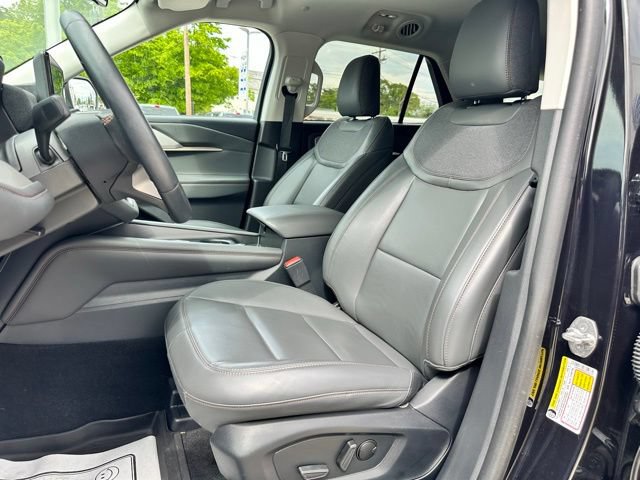Certified 2025 Ford Explorer Active w/ Active Comfort Package AWD/4WD image 33