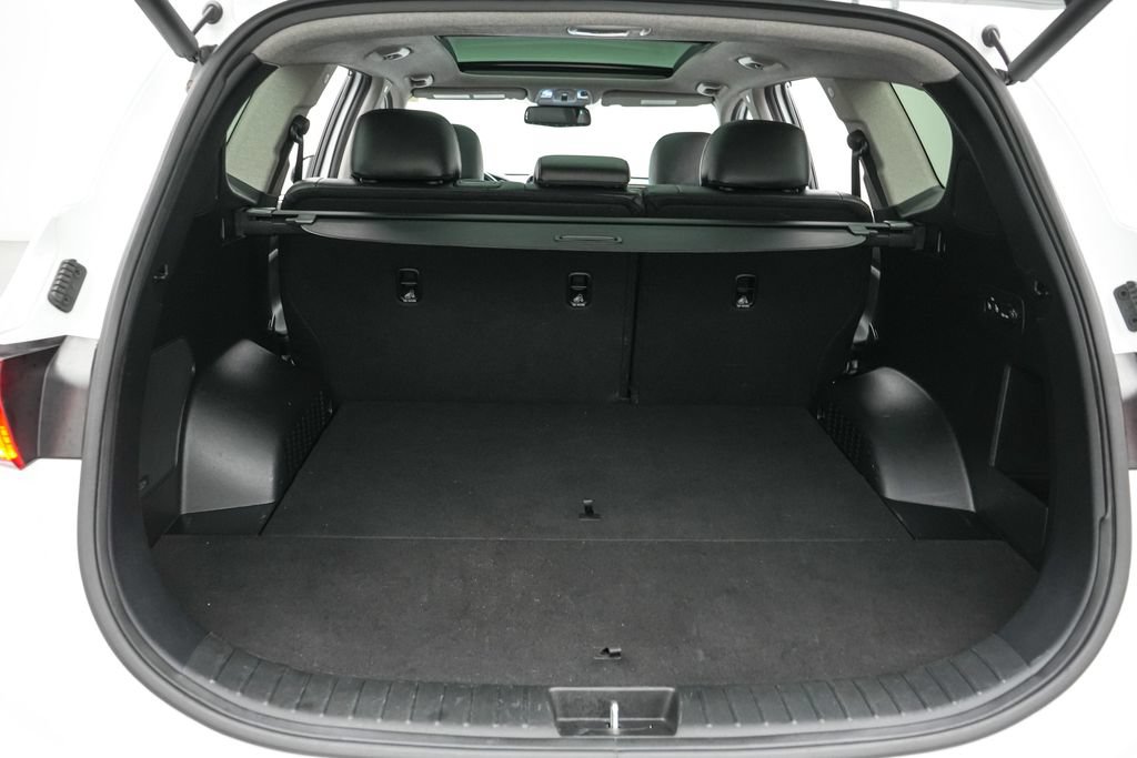 Used 2019 Hyundai Santa Fe AWD image 21