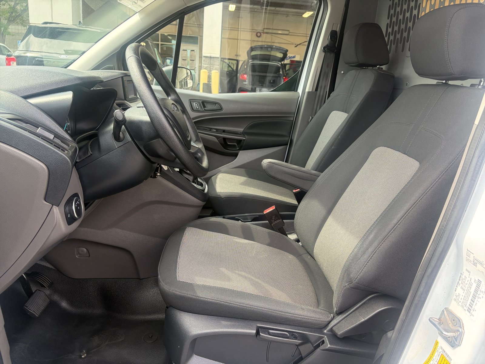 Certified 2023 Ford Transit Connect XL FWD image 11
