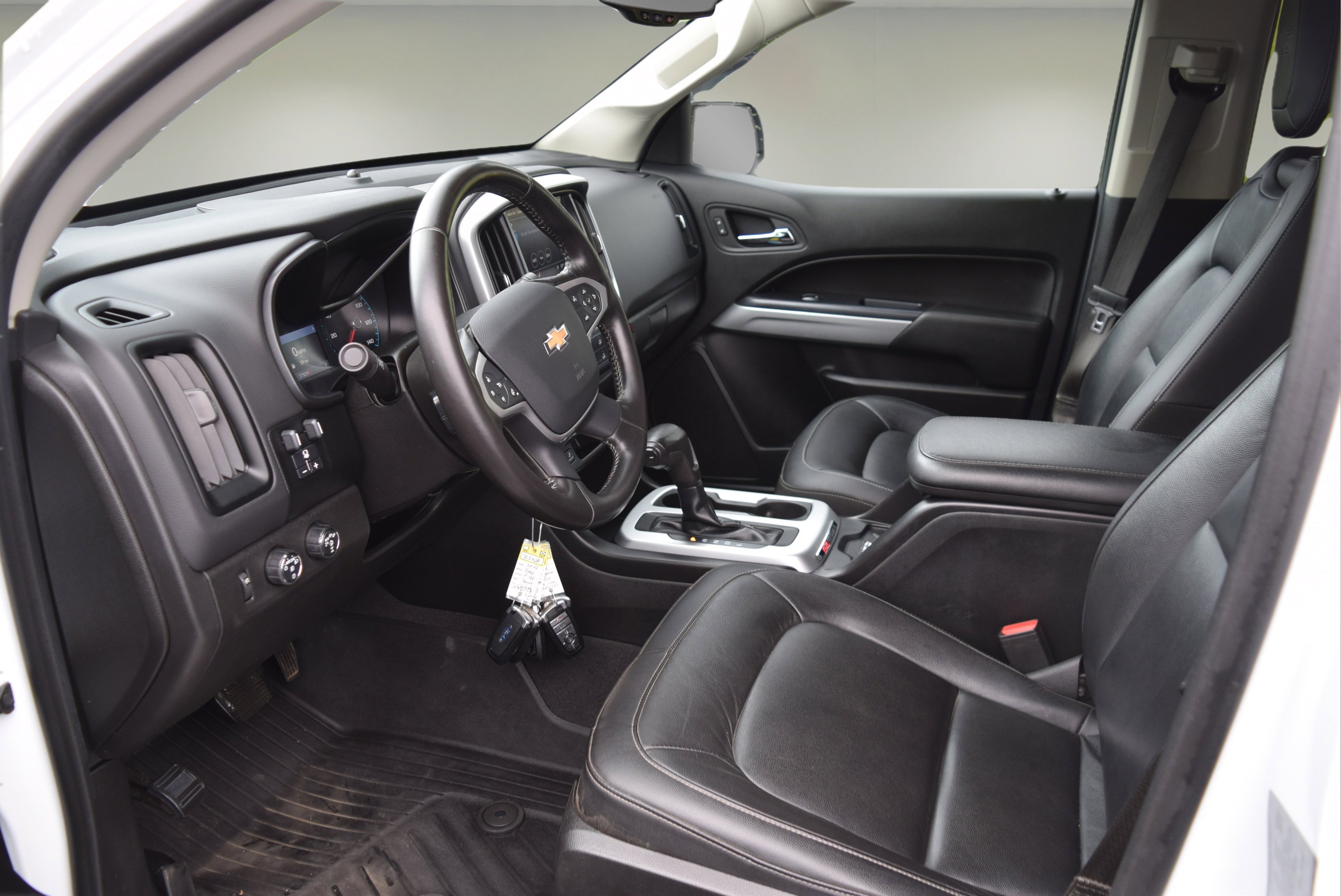 Used 2020 Chevrolet Colorado ZR2 w/ Colorado ZR2 Bison Edition image 12