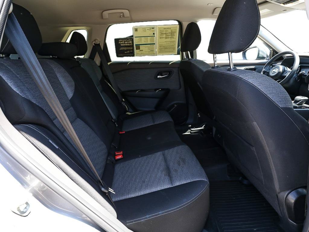 Used 2023 Nissan Rogue SV AWD/4WD image 22