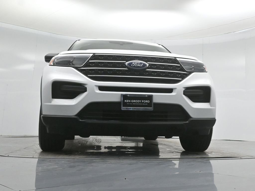 Certified 2021 Ford Explorer XLT RWD image 46