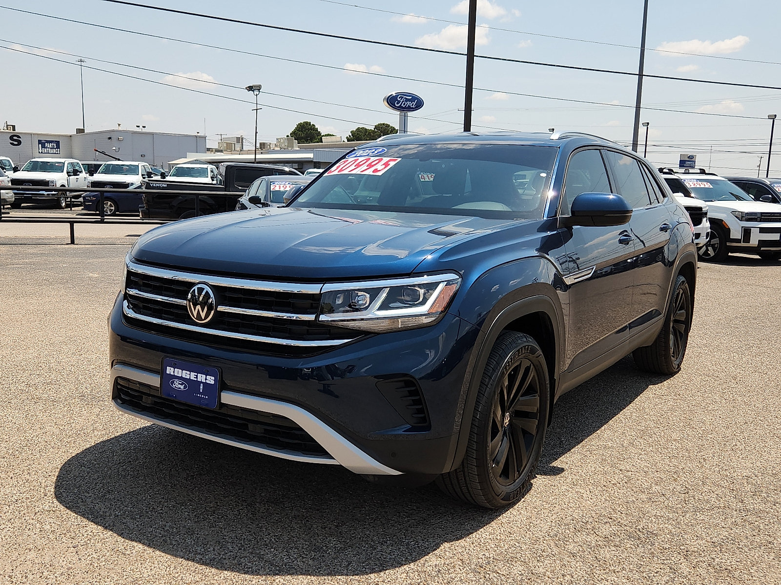 Used 2023 Volkswagen Atlas Cross Sport SE w/ Black Wheel Package FWD image 3