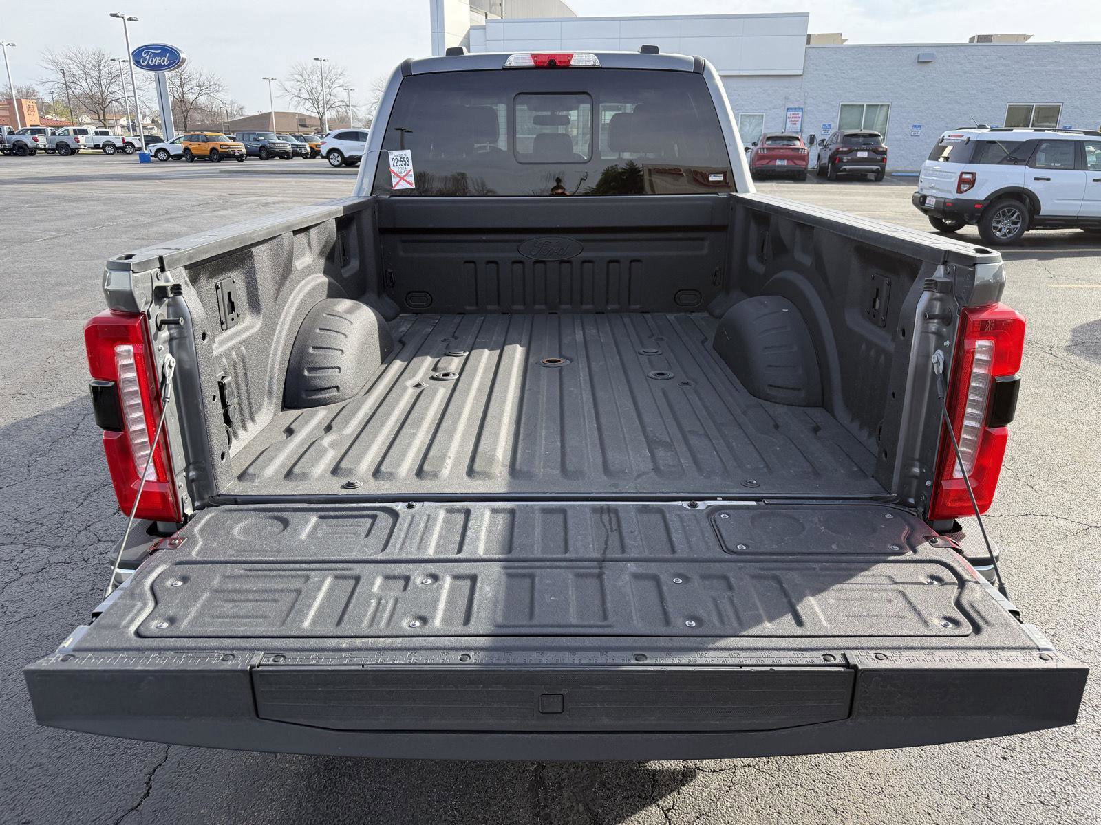 Certified 2024 Ford F250 Lariat w/ Lariat Ultimate Package AWD/4WD image 17