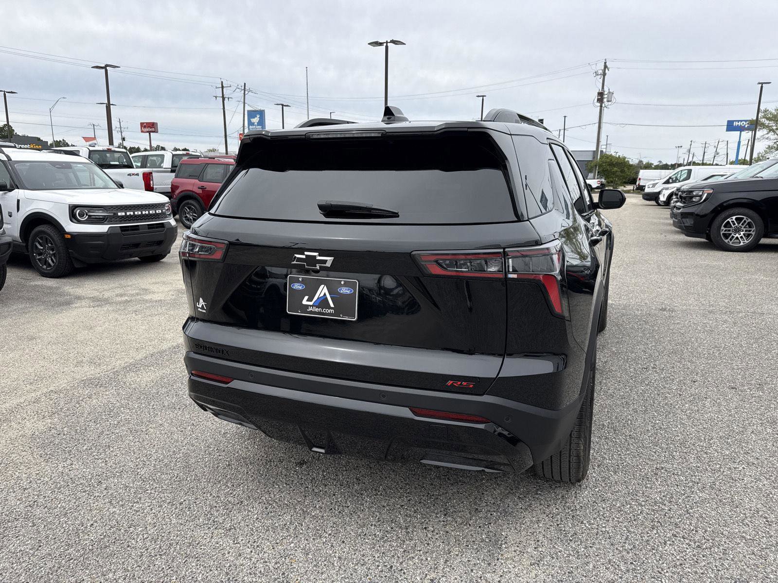 Used 2026 Chevrolet Equinox RS image 7
