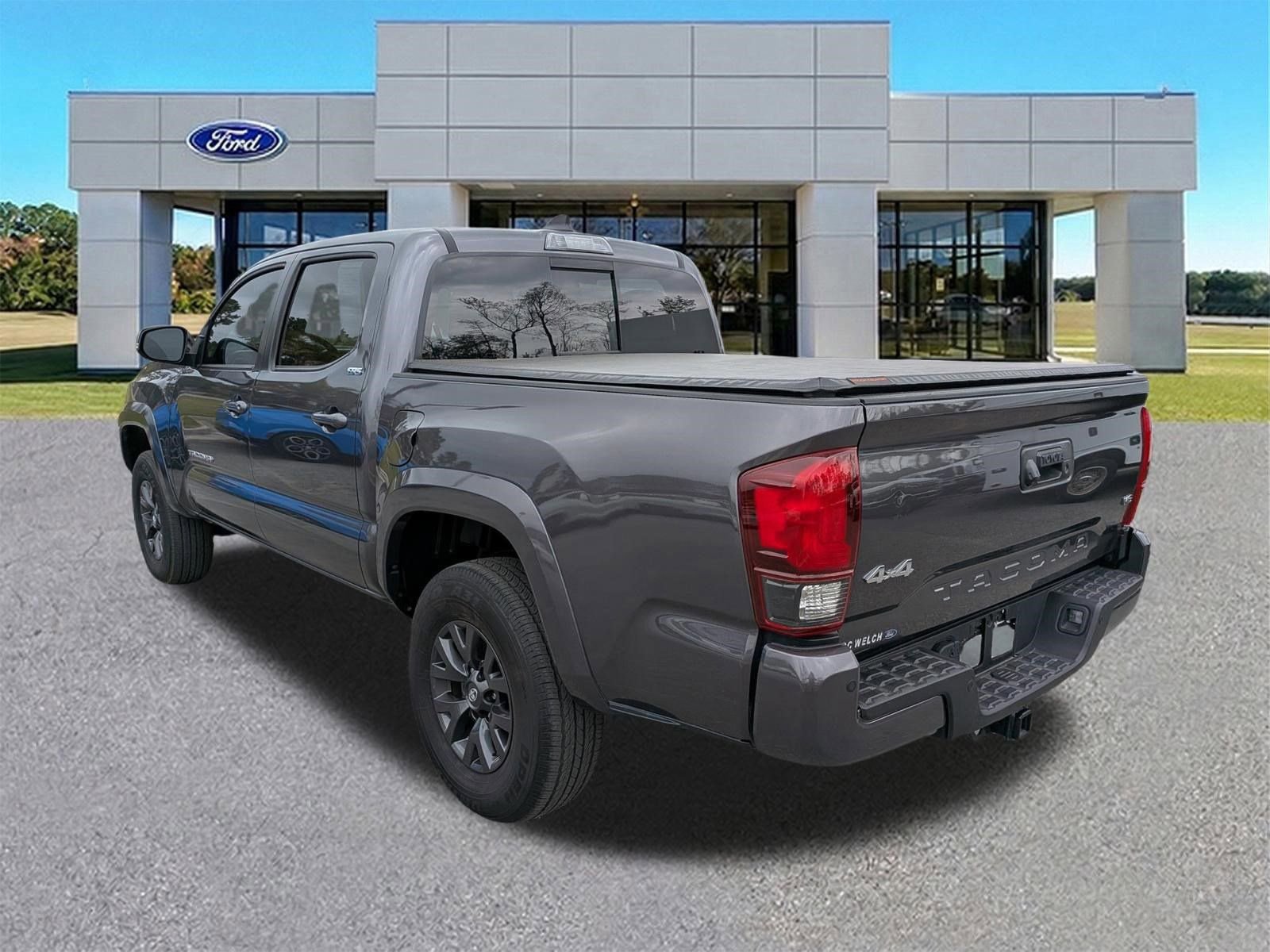 Used 2023 Toyota Tacoma SR5 image 2