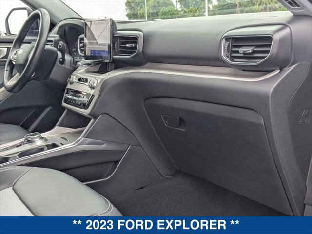 Certified 2023 Ford Explorer XLT w/ Equipment Group 202A RWD image 23