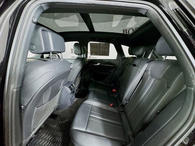 Used 2018 Audi SQ5 Premium Plus w/ S Sport Package image 28