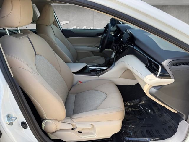 Used 2024 Toyota Camry LE FWD image 25