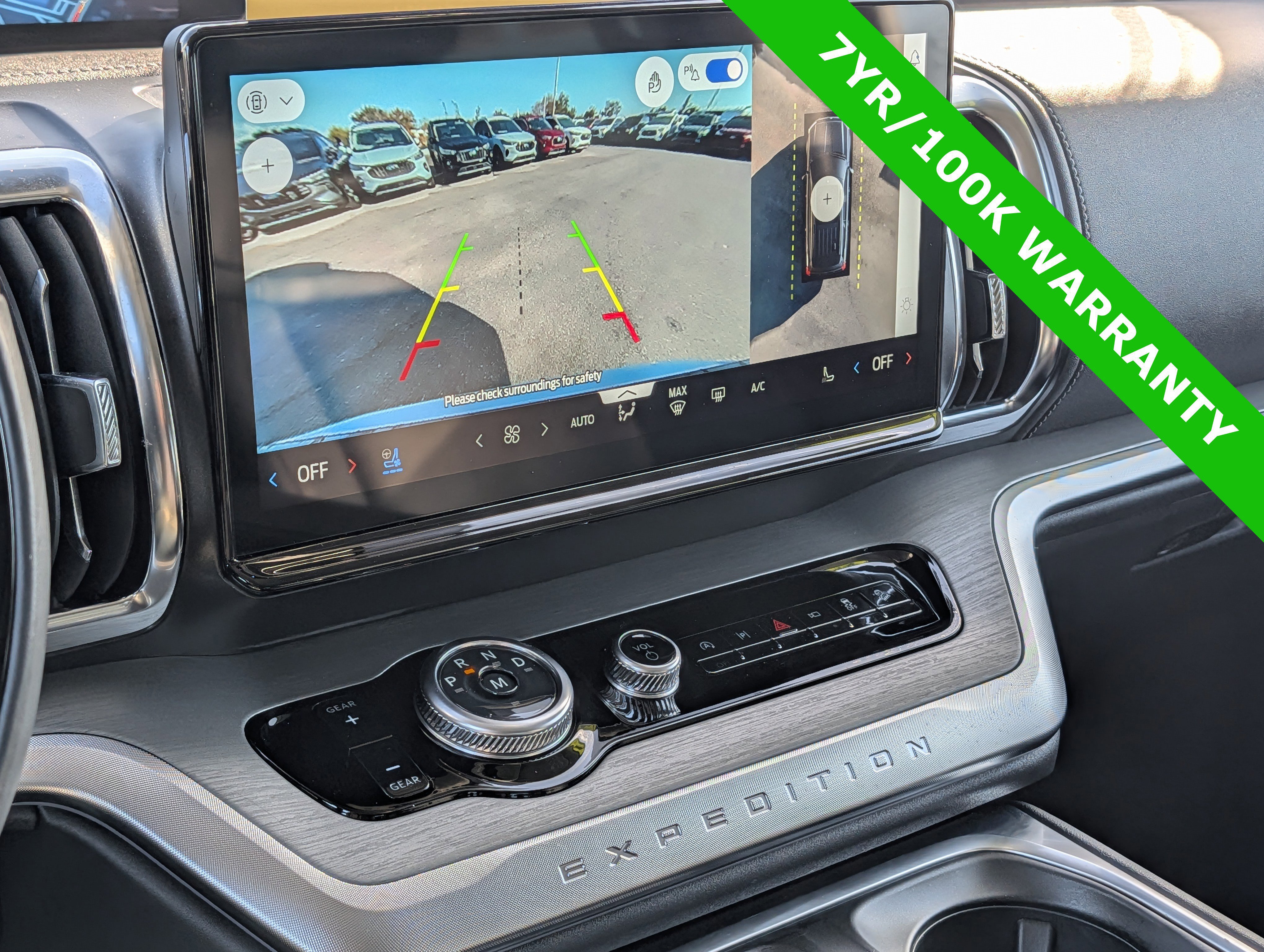 Certified 2025 Ford Expedition Max Platinum image 23