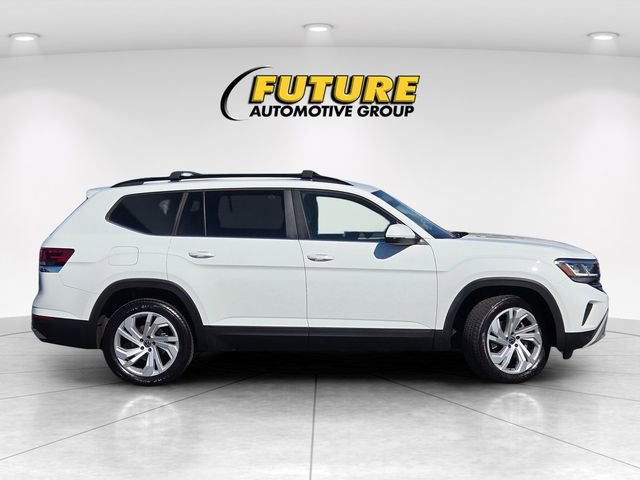 Used 2021 Volkswagen Atlas SE w/ Towing Package image 3