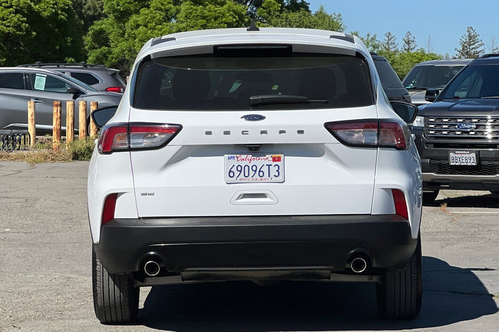 Certified 2022 Ford Escape SE w/ SE Sport Appearance Package image 4