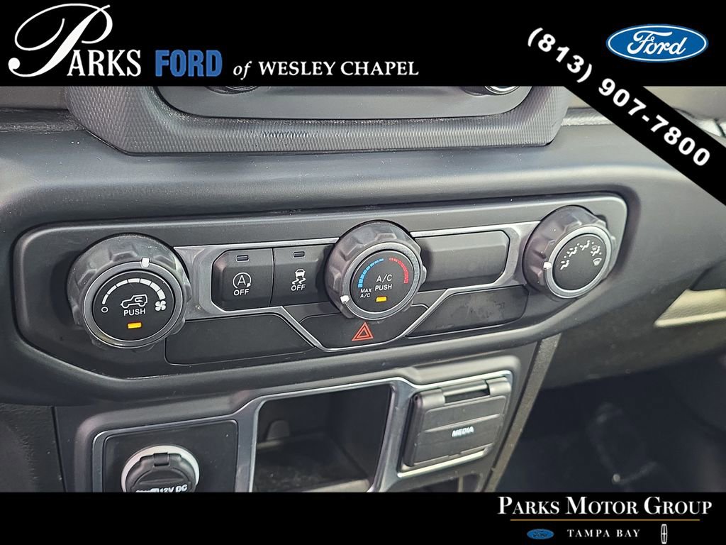 Used 2020 Jeep Wrangler Unlimited Sport image 22