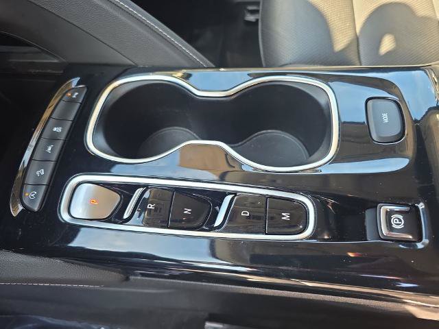 Used 2021 Buick Envision Essence w/ Technology Package I AWD/4WD image 33