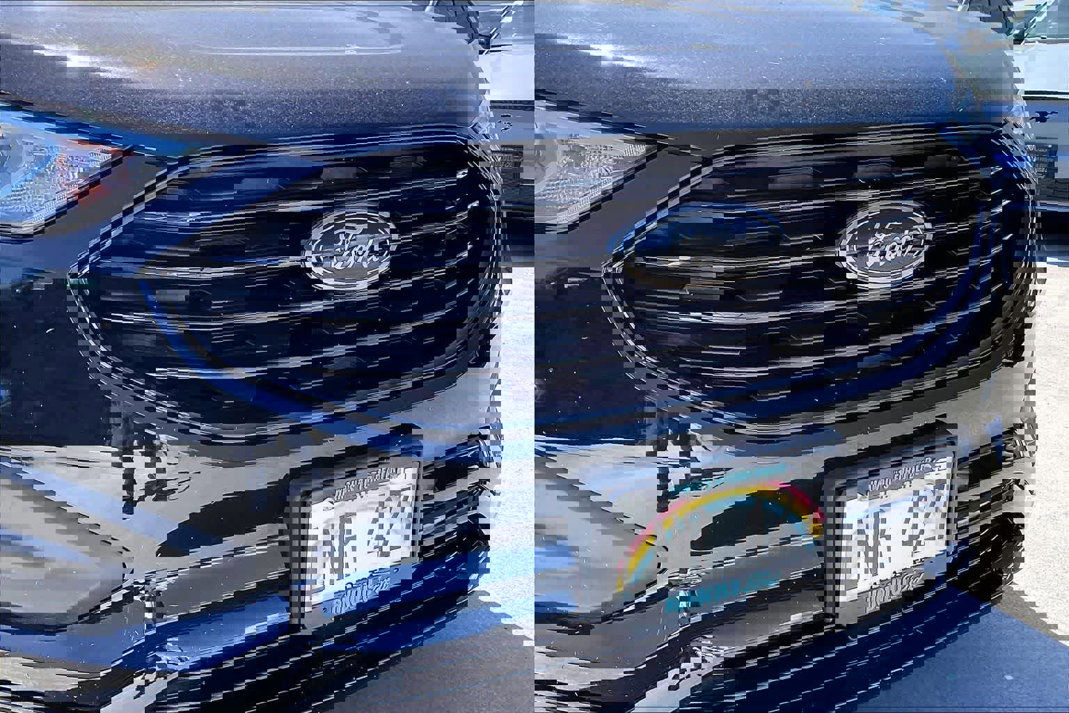 Certified 2024 Ford Edge SE w/ Black Appearance Package AWD/4WD image 33