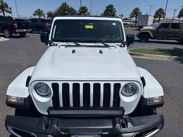 Used 2023 Jeep Gladiator Sport AWD/4WD image 7