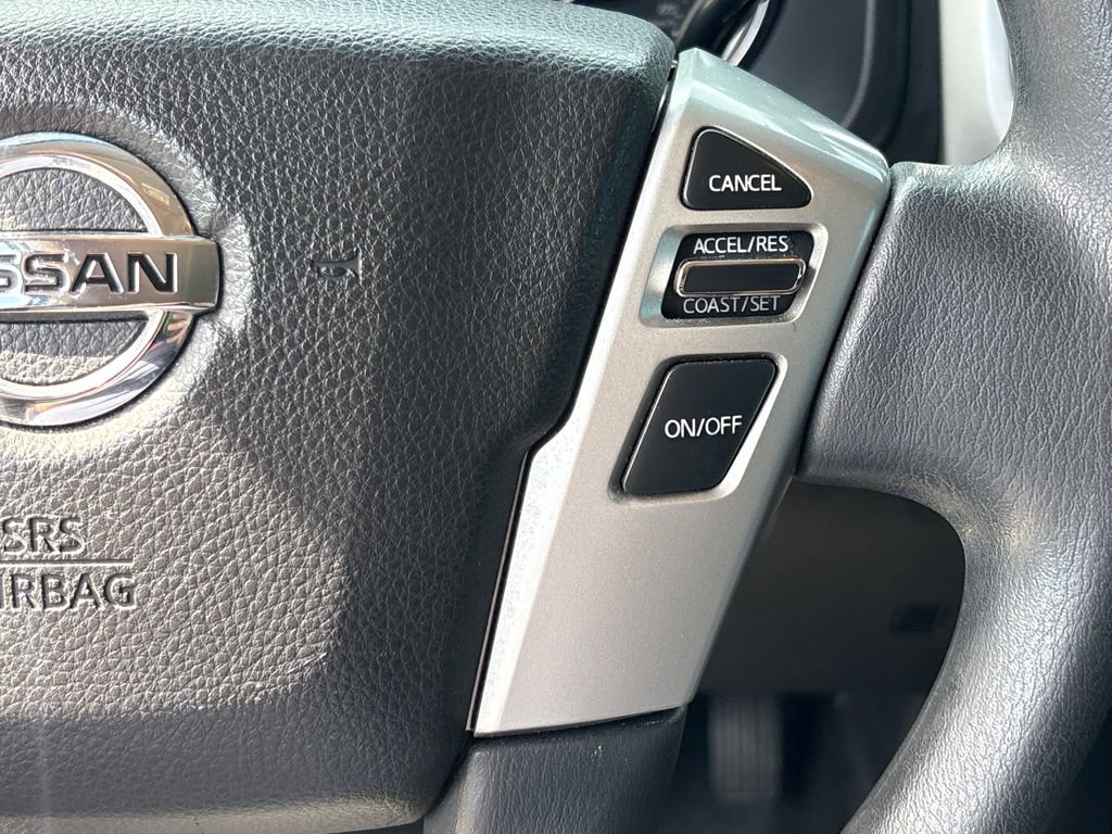 Used 2019 Nissan Titan SV RWD image 21