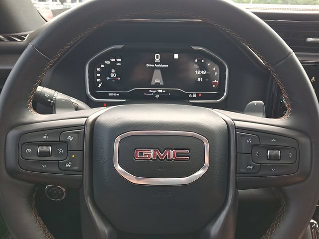 Used 2023 GMC Sierra 1500 AT4 w/ Technology Package AWD/4WD image 19