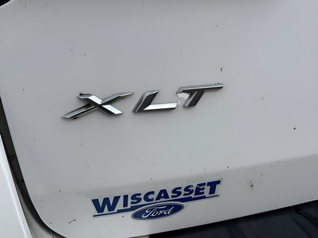 Certified 2022 Ford Explorer XLT w/ Equipment Group 202A AWD/4WD image 17