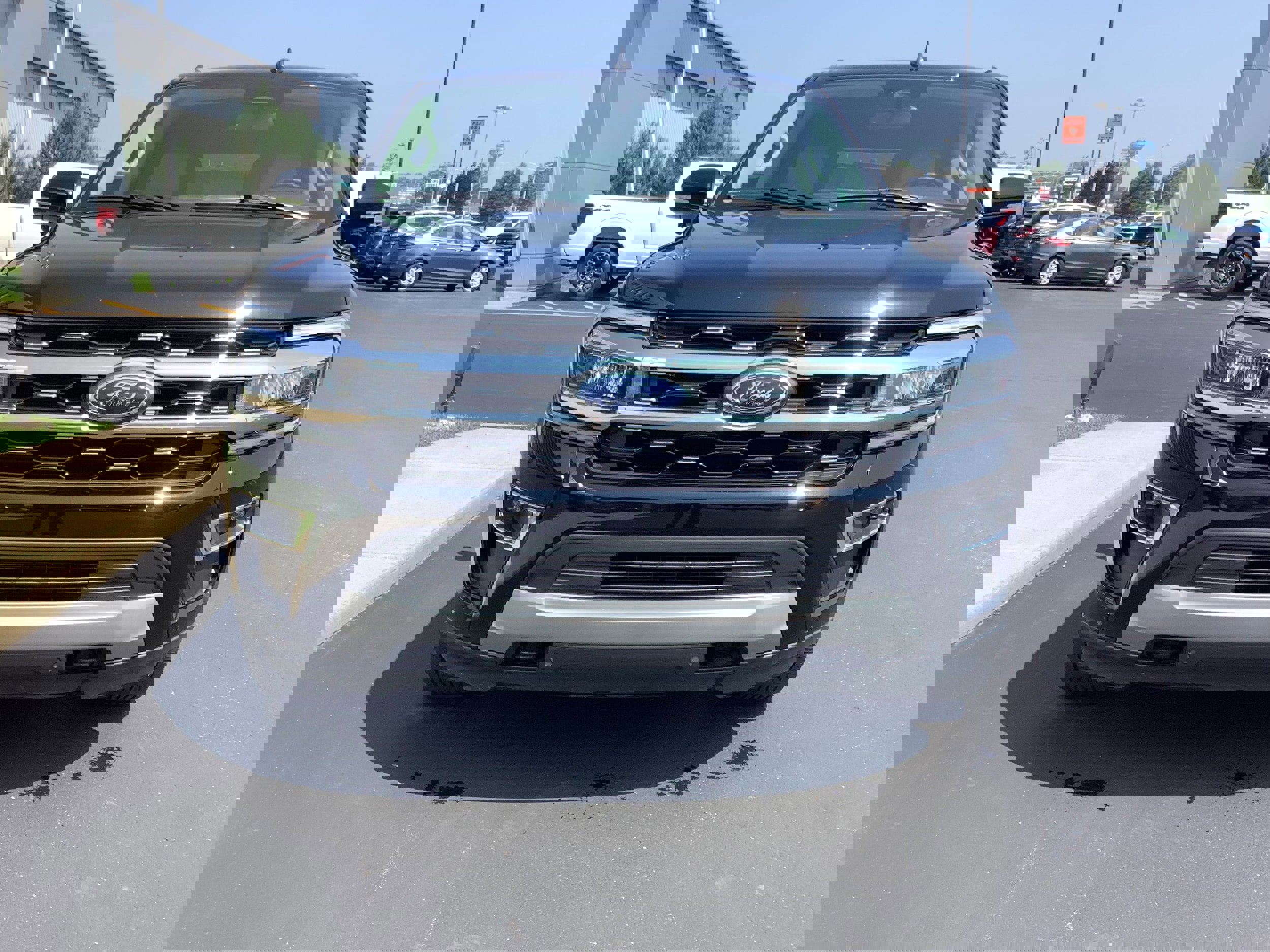 Certified 2023 Ford Expedition Max Limited image 4