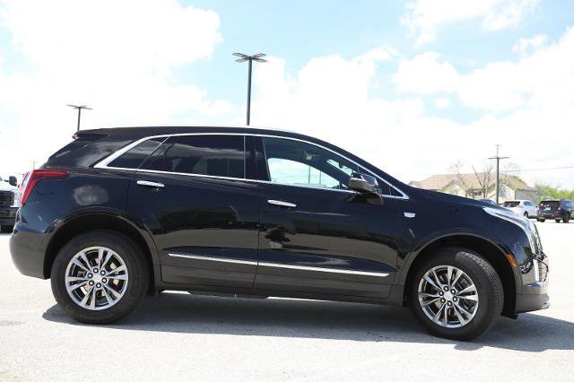 Used 2021 Cadillac XT5 Premium Luxury AWD/4WD image 2