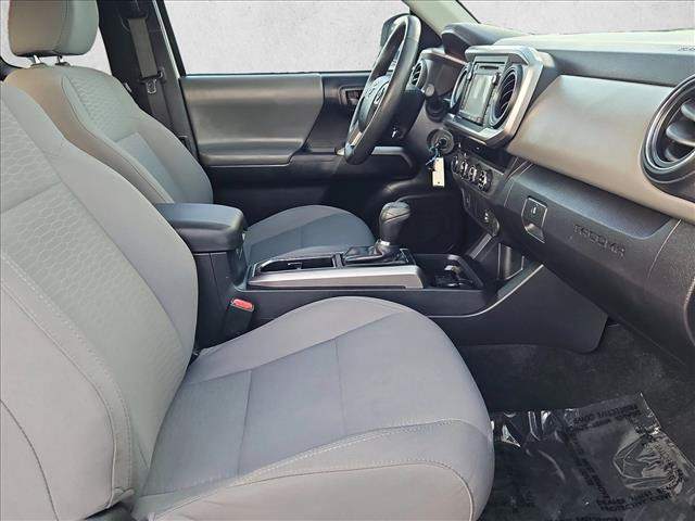Used 2017 Toyota Tacoma SR5 w/ Tow Package AWD/4WD image 19