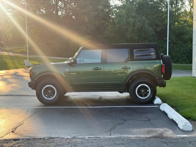 Certified 2023 Ford Bronco Outer Banks w/ Sasquatch Package AWD/4WD image 4
