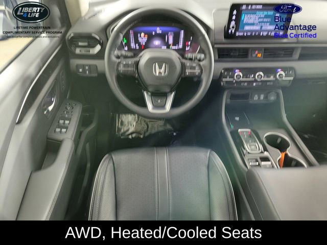 Used 2025 Honda Pilot Elite image 26