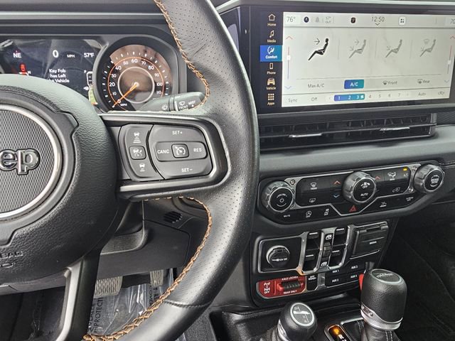 Used 2024 Jeep Gladiator Mojave image 23