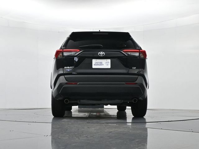 Used 2025 Toyota RAV4 LE FWD image 39
