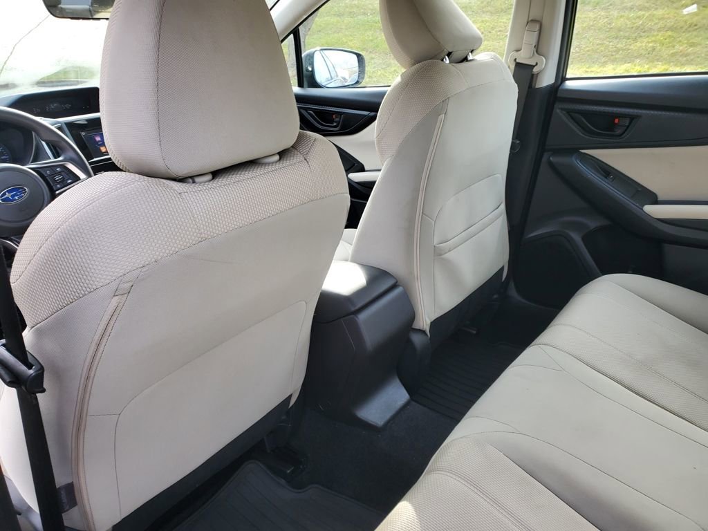 Used 2017 Subaru Impreza 2.0i Premium image 10