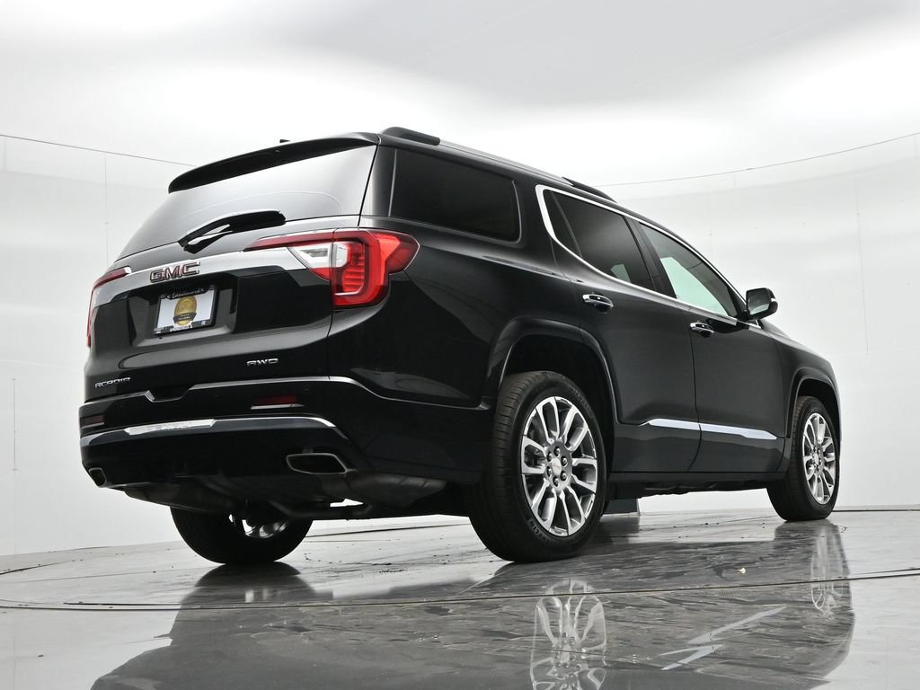 Used 2023 GMC Acadia Denali w/ Denali Ultimate Package AWD/4WD image 22