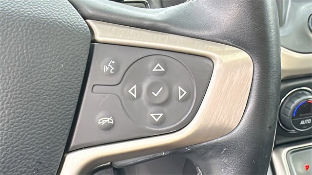 Used 2023 GMC Acadia Denali w/ Denali Technology Package image 25