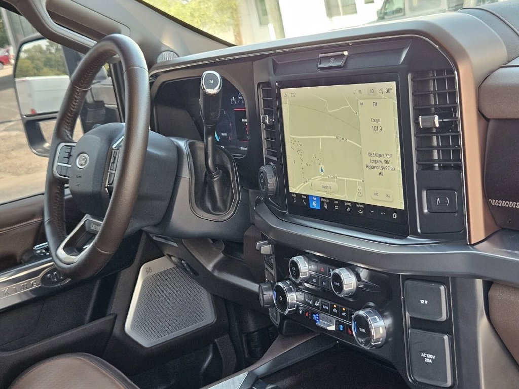 Certified 2025 Ford F350 King Ranch AWD/4WD image 13