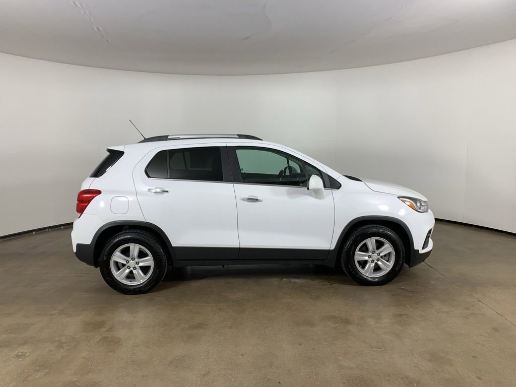 Used 2017 Chevrolet Trax LT w/ Driver Confidence Package FWD image 7