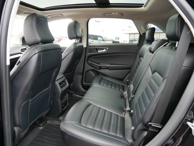 Certified 2023 Ford Edge SEL w/ Convenience Package AWD/4WD image 13