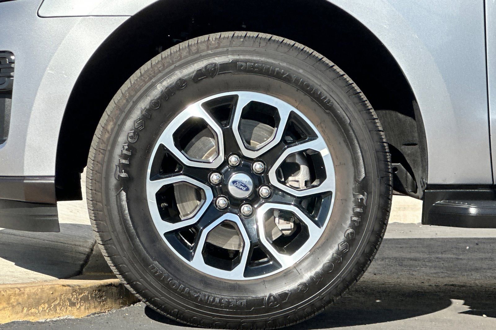 Certified 2024 Ford Expedition Max XLT RWD image 27