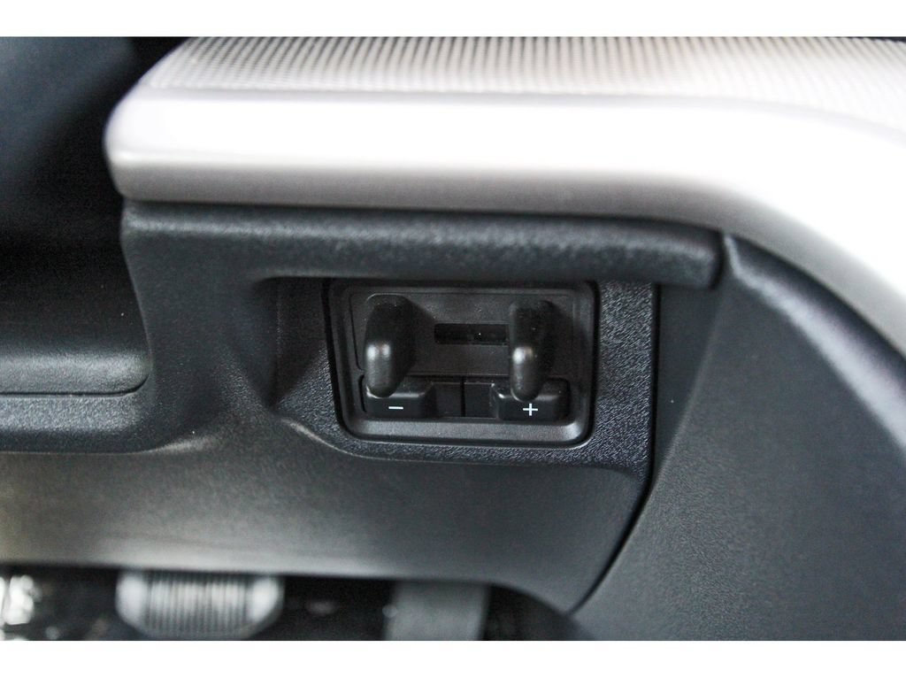 Certified 2025 Ford Expedition Max Active RWD image 27